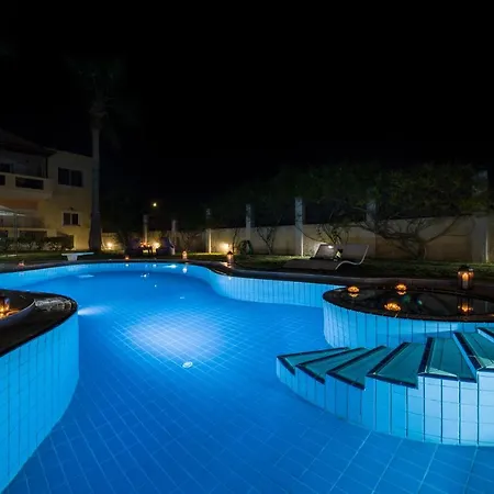 Holiday home Ifigeneia Private Hot Tub Kalathas