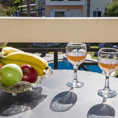 Holiday home Ifigeneia Private Hot Tub *