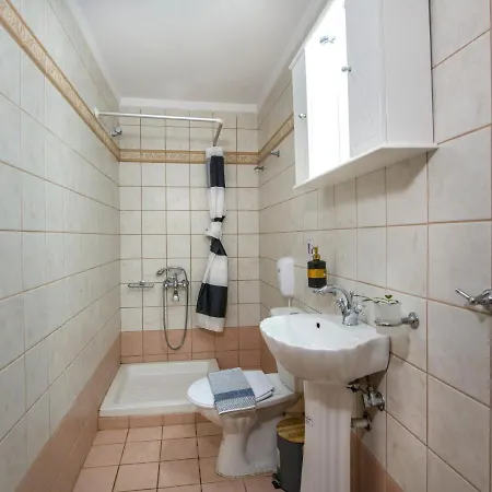 Ifigeneia Private Hot Tub Holiday home *