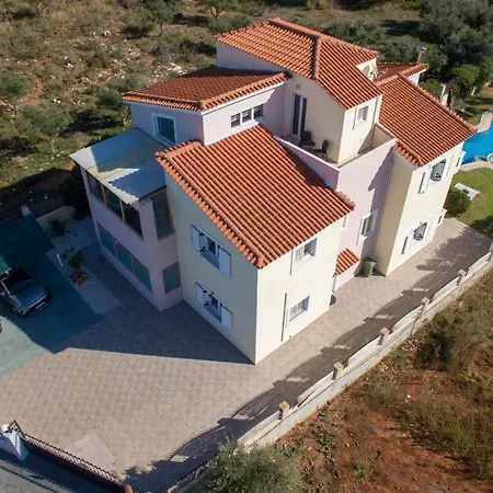 Ifigeneia Private Hot Tub Holiday home *